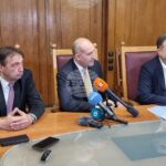 Четири наболели за Велико Търново проблема постави кметът Даниел Панов пред премиера Румен Радев и регионалният министър Иван Шишков