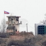 Северна Корея проведе пробно излъчване на пропаганда по високоговорители на границата с Южна Корея, съобщи Йонхап