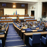 Изслушват Радев в Народното събрание за атаките по кораби