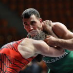 Семен Новиков и Едмонд Назарян са полуфиналисти на Световното първенство по борба в Астана