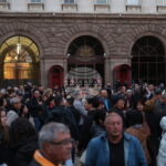 Граждани се събраха в центъра на София на протест срещу президента Йотова и премиера Радев