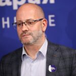Първият тур на изборите показа, че у нас няма обърнато на Изток мнозинство, написа Радан Кънев в коментар на думи на премиера Румен Радев