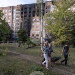 Трима души са убити, а двама ранени при руски удари срещу Краматорск