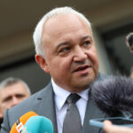 Демерджиев вижда връзка между бомбените и последните му разкрития