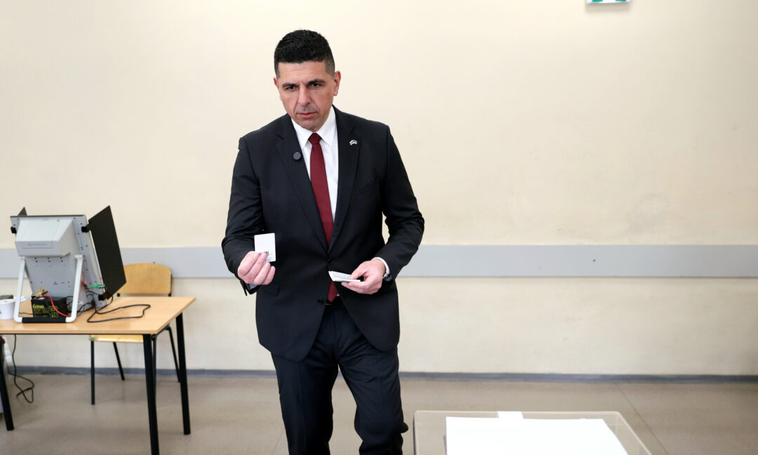 Ивайло Мирчев: Гласувах за България, която знае къде принадлежи