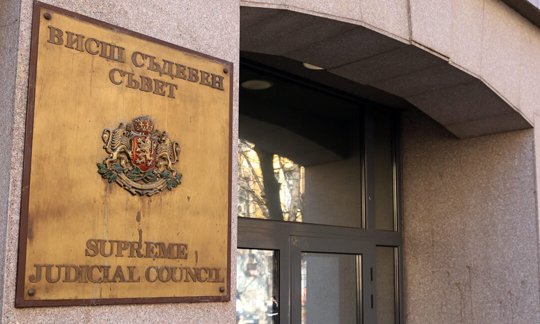 В Сливен избора за членове на ВСС от квотата на прокурорите протича нормално