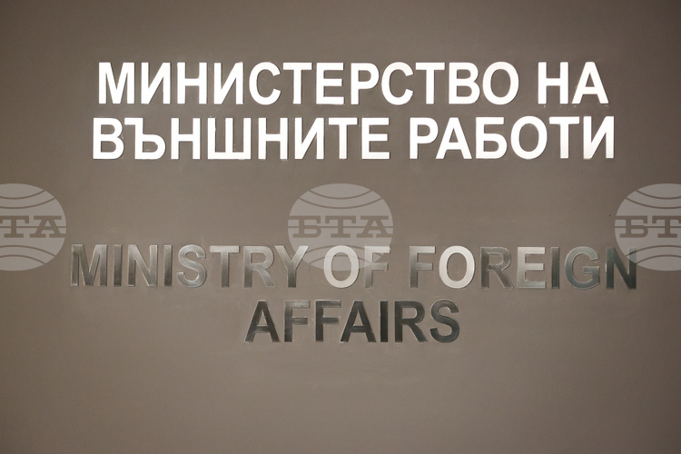 Приключи гласуването в Европа за изборите за президент и вицепрезидент на Република България, съобщиха от външно министерство