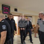 Окръжният съд в Ловеч назначи комплексна психолого психиатрична експертиза на задържан за смъртта на трима души в Угърчин през юни