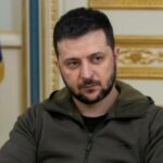 Зеленски: Ситуацията с електроснабдяването в Украйна е сложн Стотици хиляди семейства са без ток